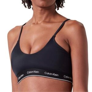 Calvin Klein Black Sports Bra Bralette Logo Under-band Size Large NWT